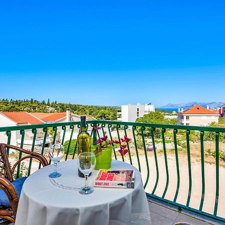 Beautiful Home In Makarska With Kitchen エクステリア 写真