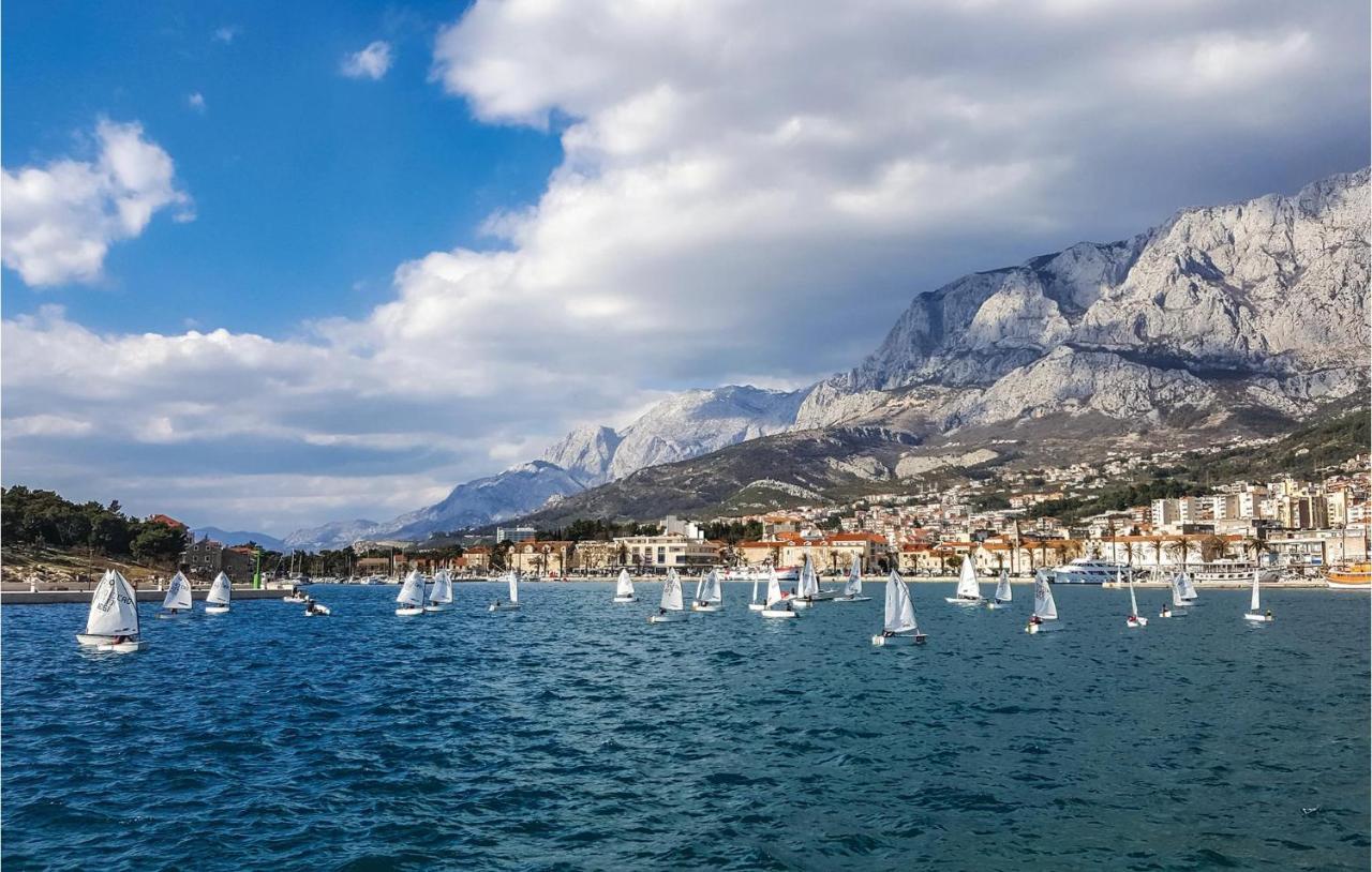 Beautiful Home In Makarska With Kitchen エクステリア 写真